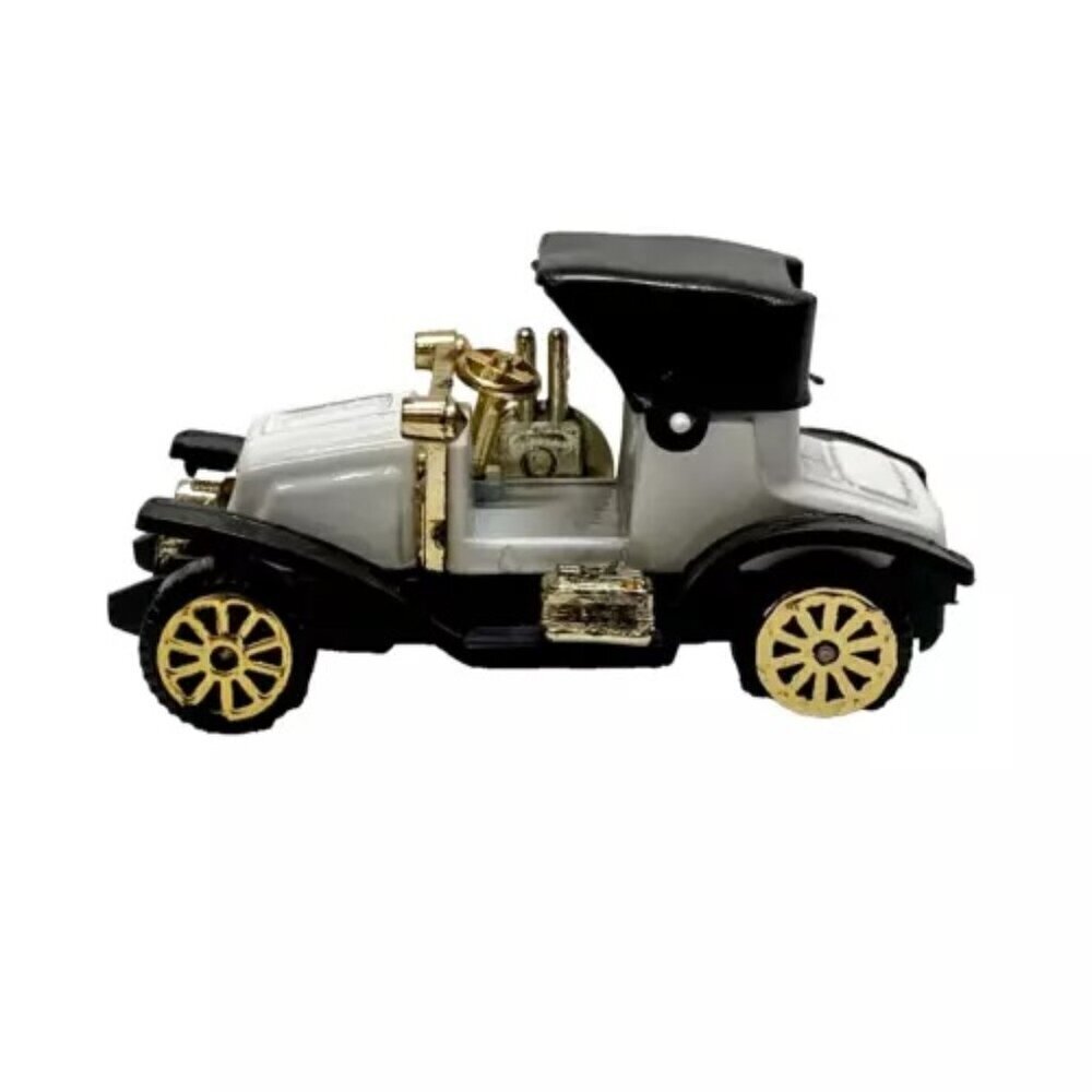 Die-cast 1:64‎ Classic Car Model White Mint Vintage Hong Kong